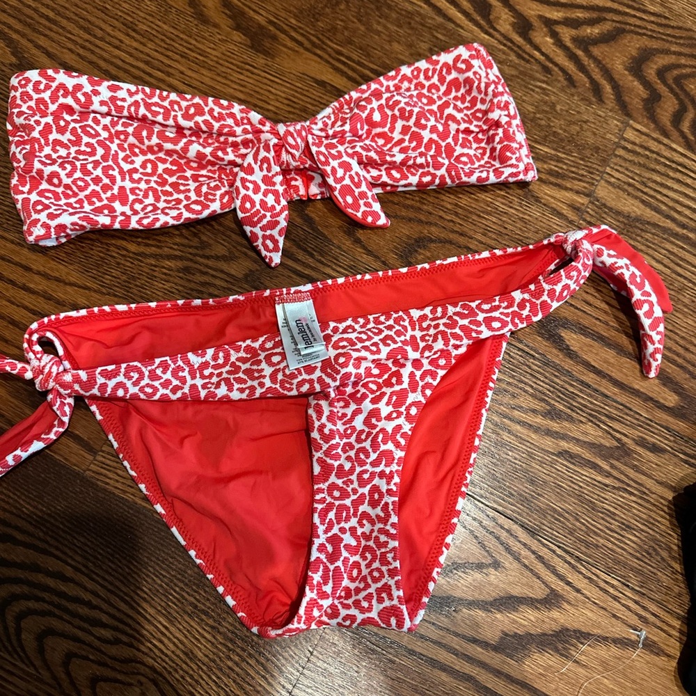 Lemlem bikini never worn size medium top and bottom
